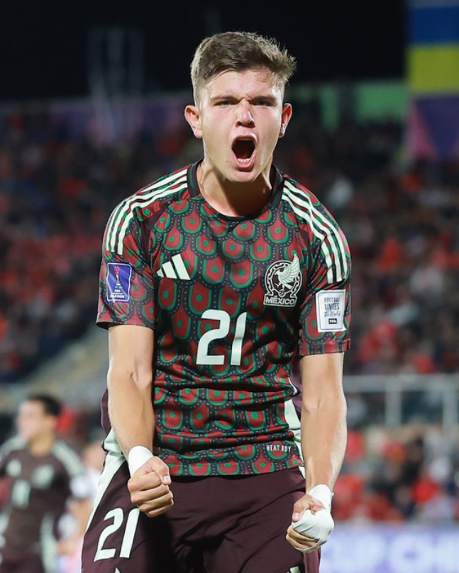 멕시코, 개최국 칠레 4-1 완파... U20 월드컵 8강행